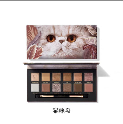 完美日记动物眼影盘十二色