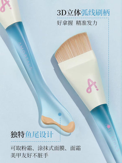 尔木萄鱼尾薄弧一字粉底刷平头刀锋无痕粉底液化妆刷子